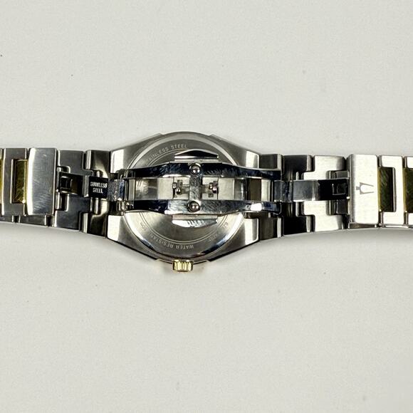 Pre-Owned-Bulova Classic 98L323 White Dial Two Tone Bracelet Women\'s Watch main image 7